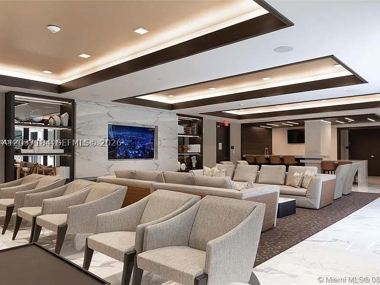 MERRICK MANOR CONDO - Residential Lease