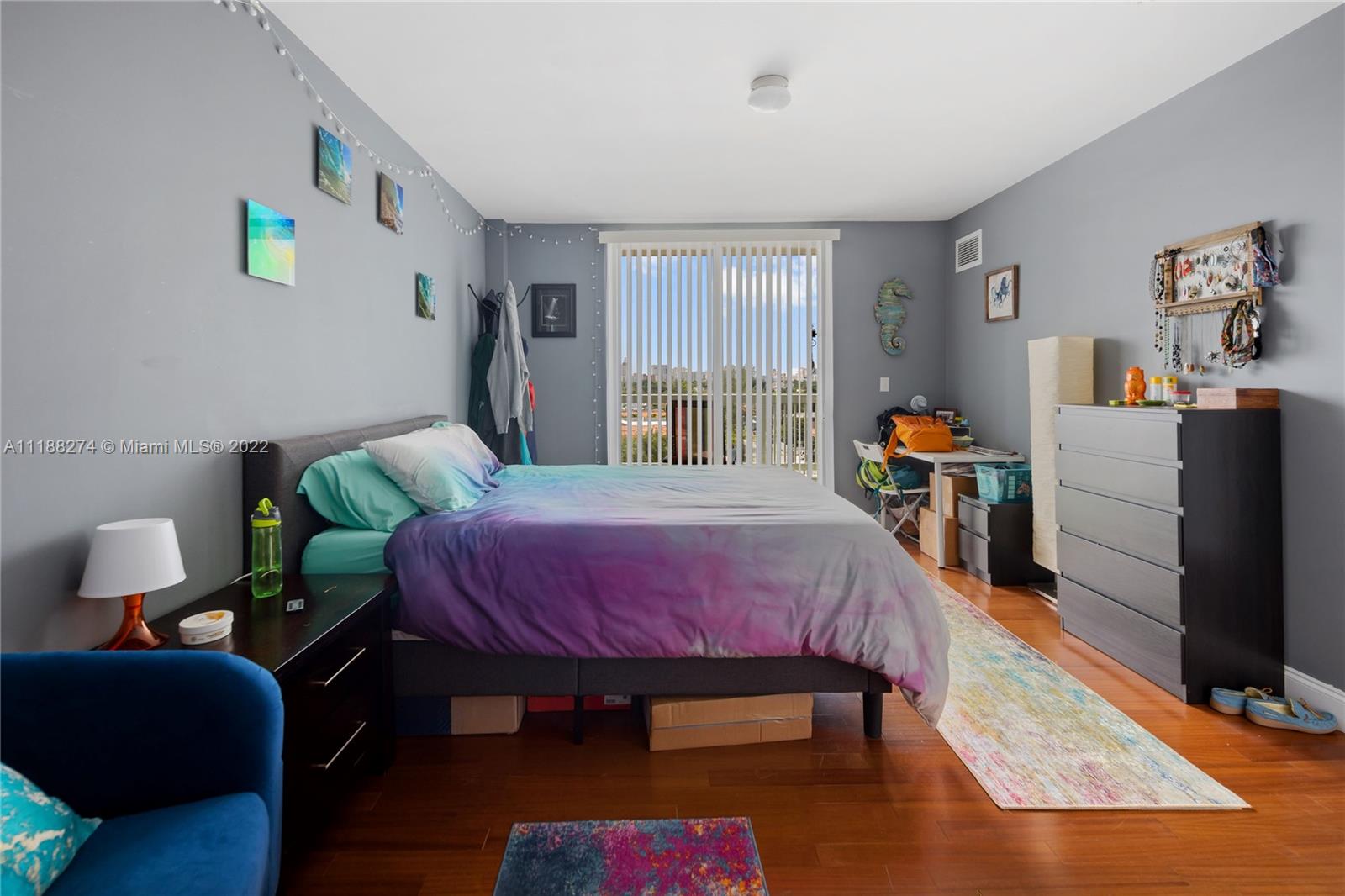 GROVE WAY CONDO - Residential