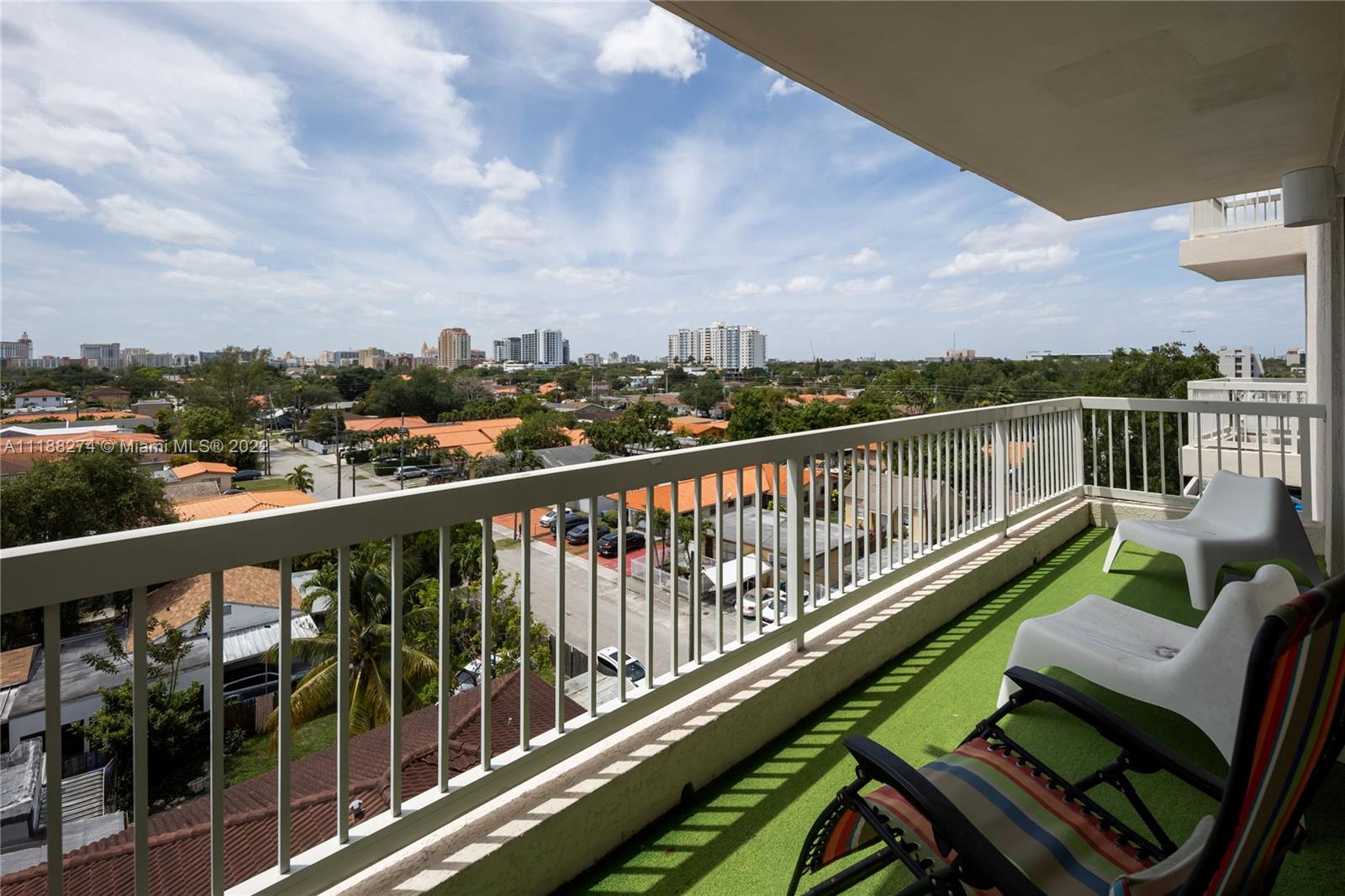 GROVE WAY CONDO - Residential