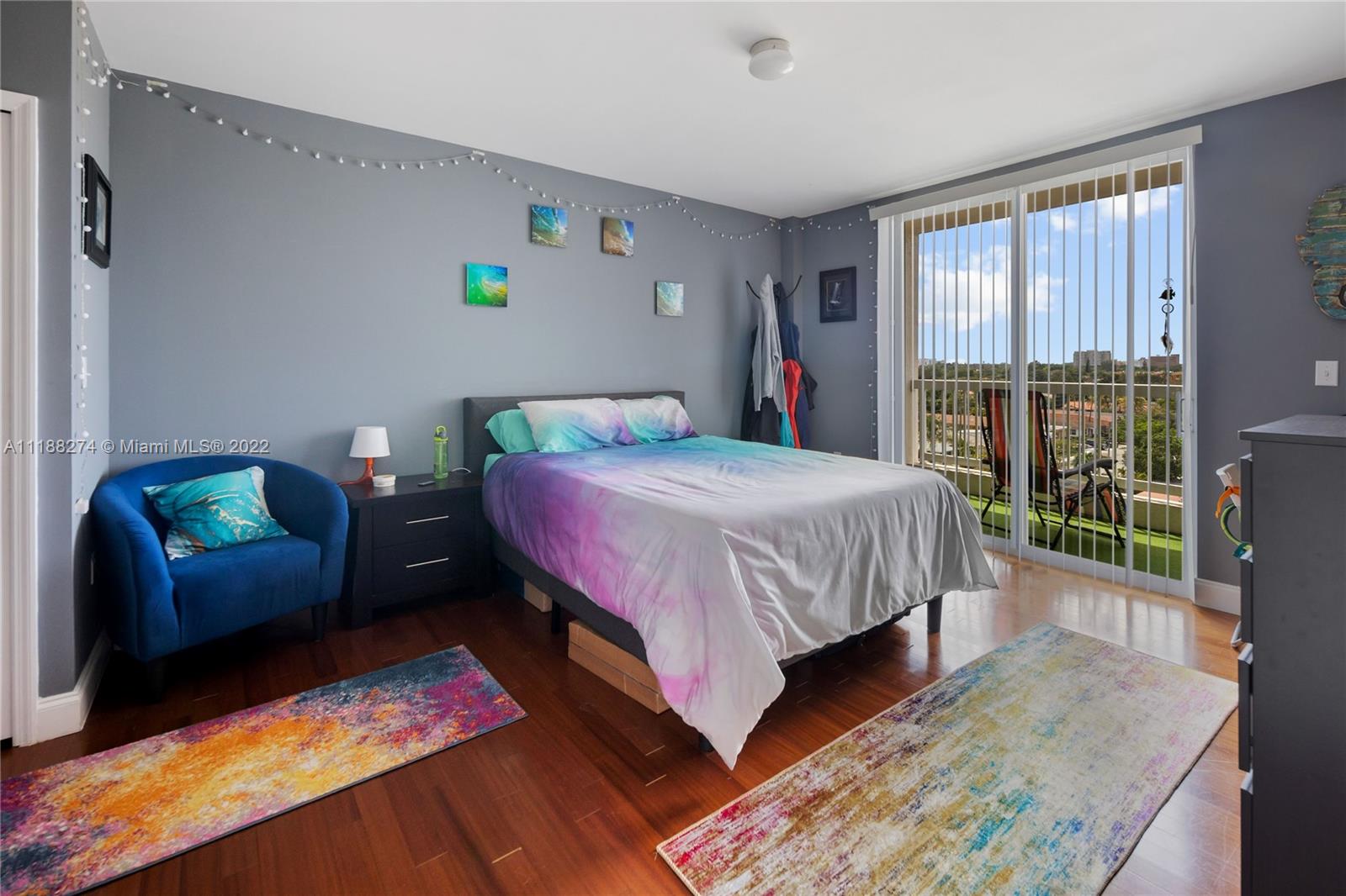 GROVE WAY CONDO - Residential