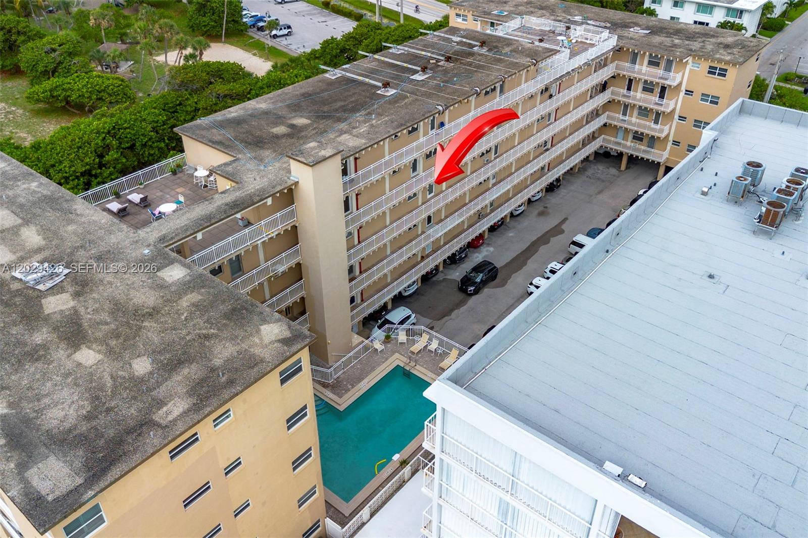 IMPERIAL HOUSE INC - Residential