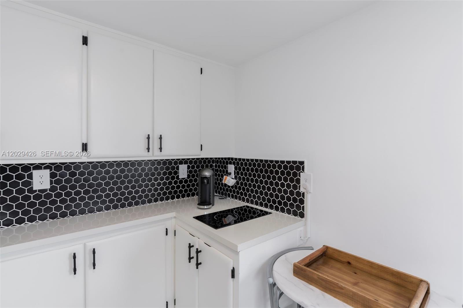 IMPERIAL HOUSE INC - Residential