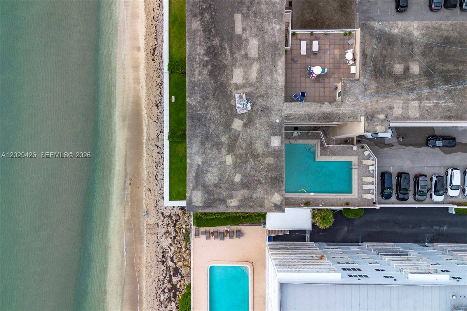 IMPERIAL HOUSE INC - Residential