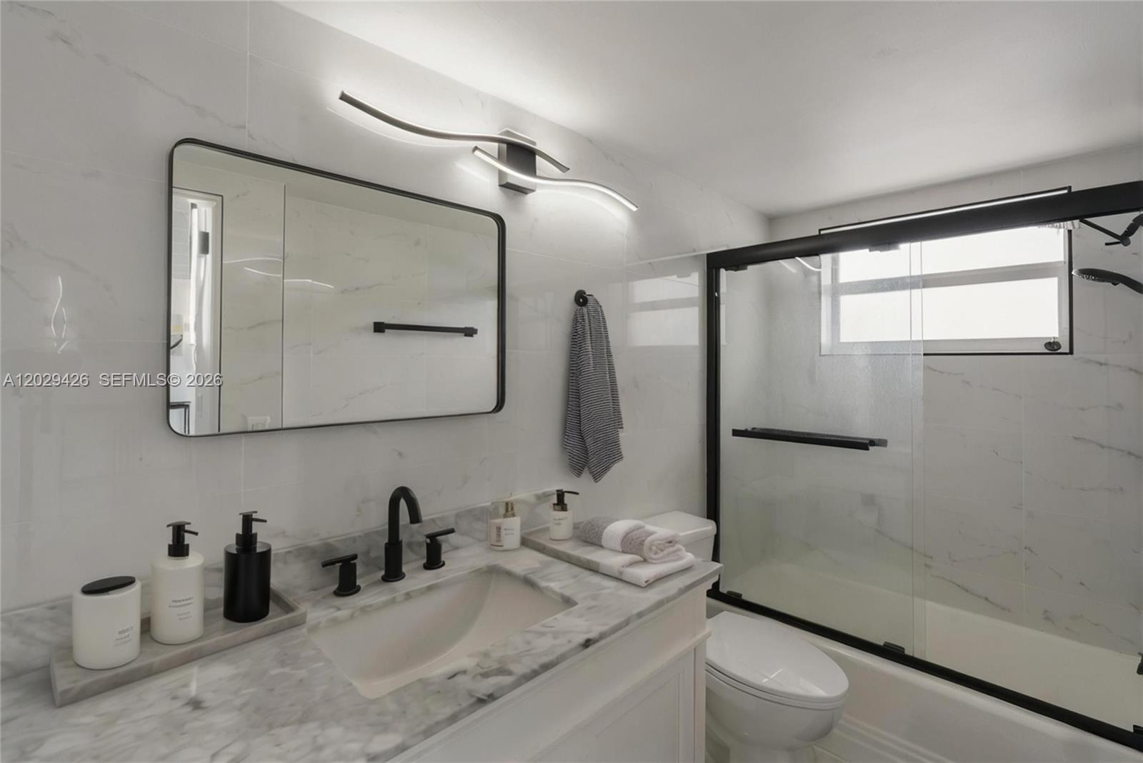 IMPERIAL HOUSE INC - Residential