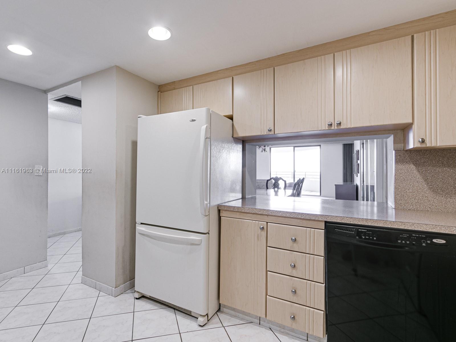 OLYMPUS CONDO - Residential