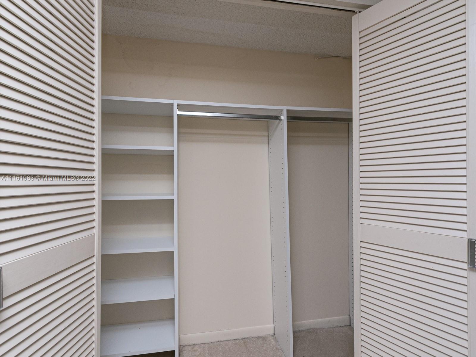 OLYMPUS CONDO - Residential