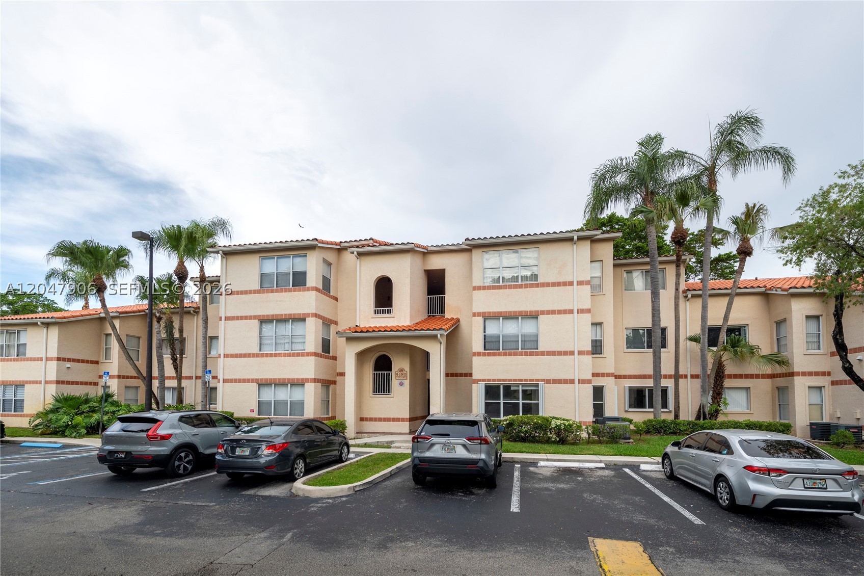 CORAL KEY CONDO - Residential