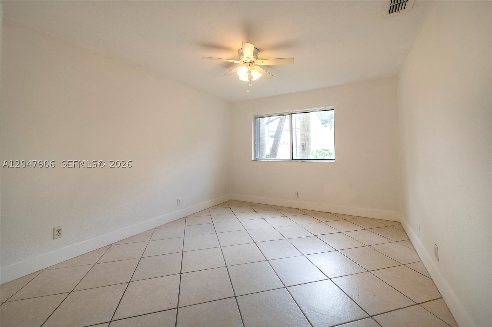 CORAL KEY CONDO - Residential
