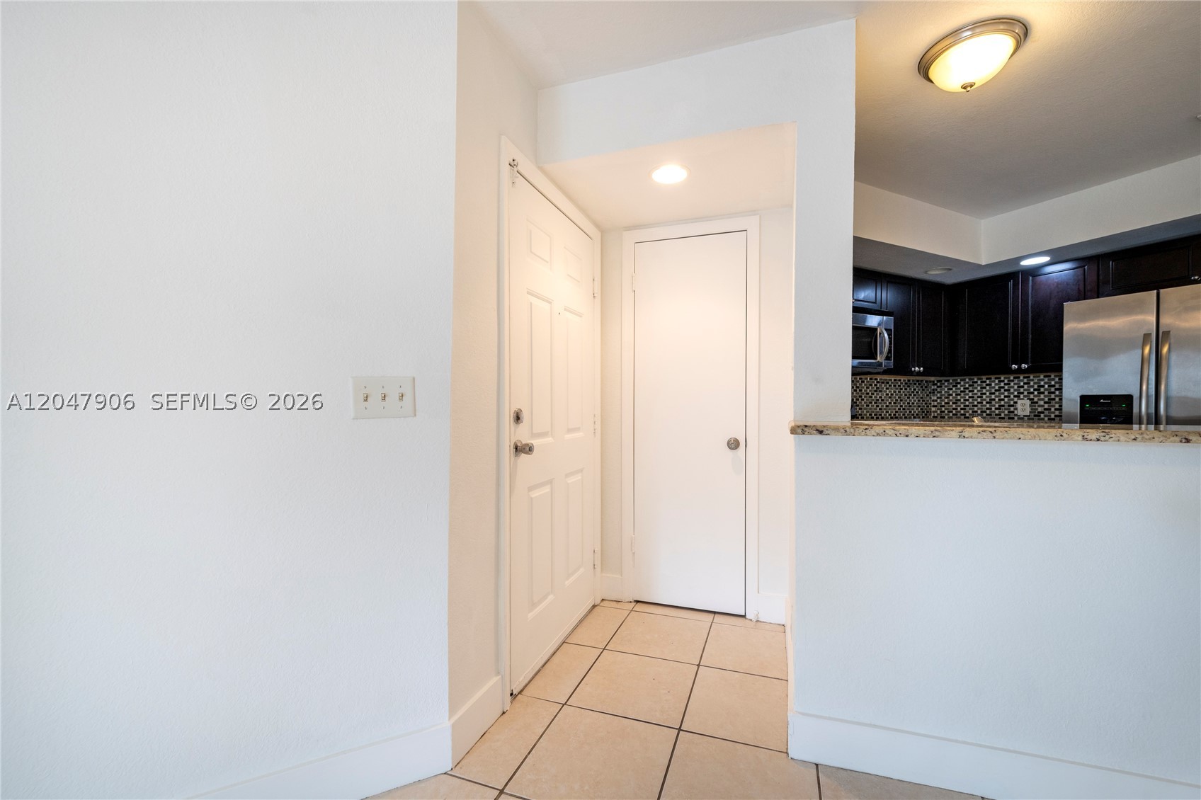 CORAL KEY CONDO - Residential