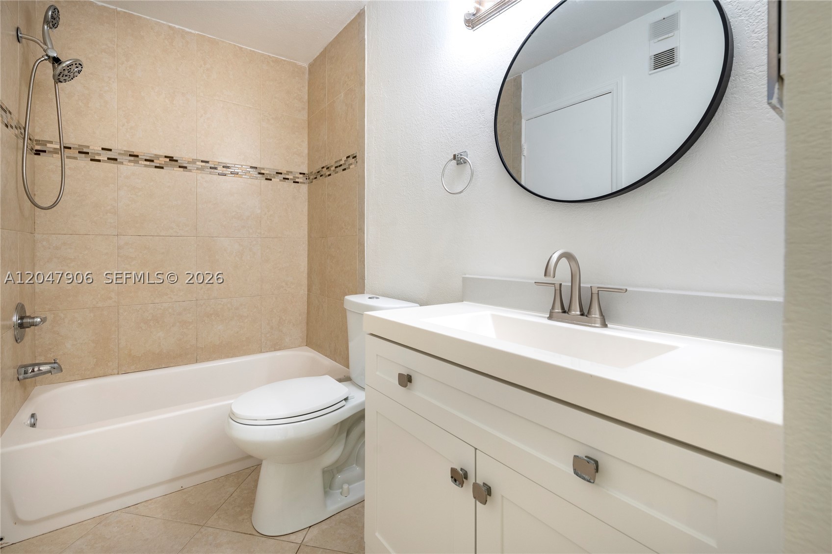 CORAL KEY CONDO - Residential