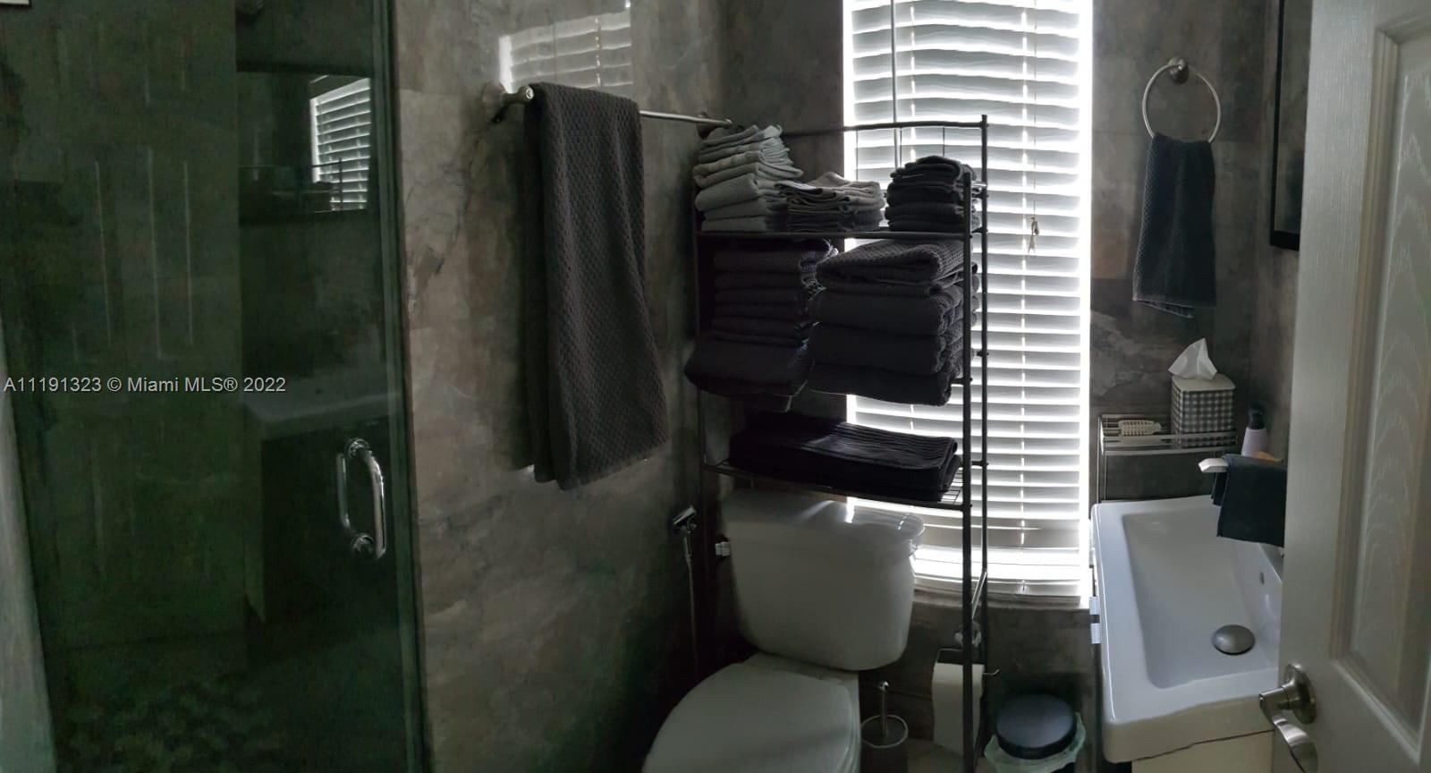 ALTON PARK CONDO - Residential Lease