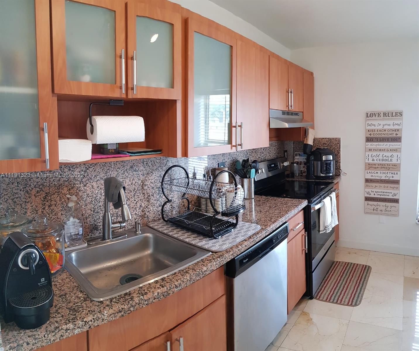 ALTON PARK CONDO - Residential Lease