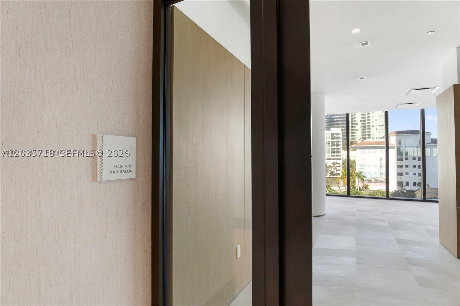 ESCOTTONIA PARK - Residential Lease
