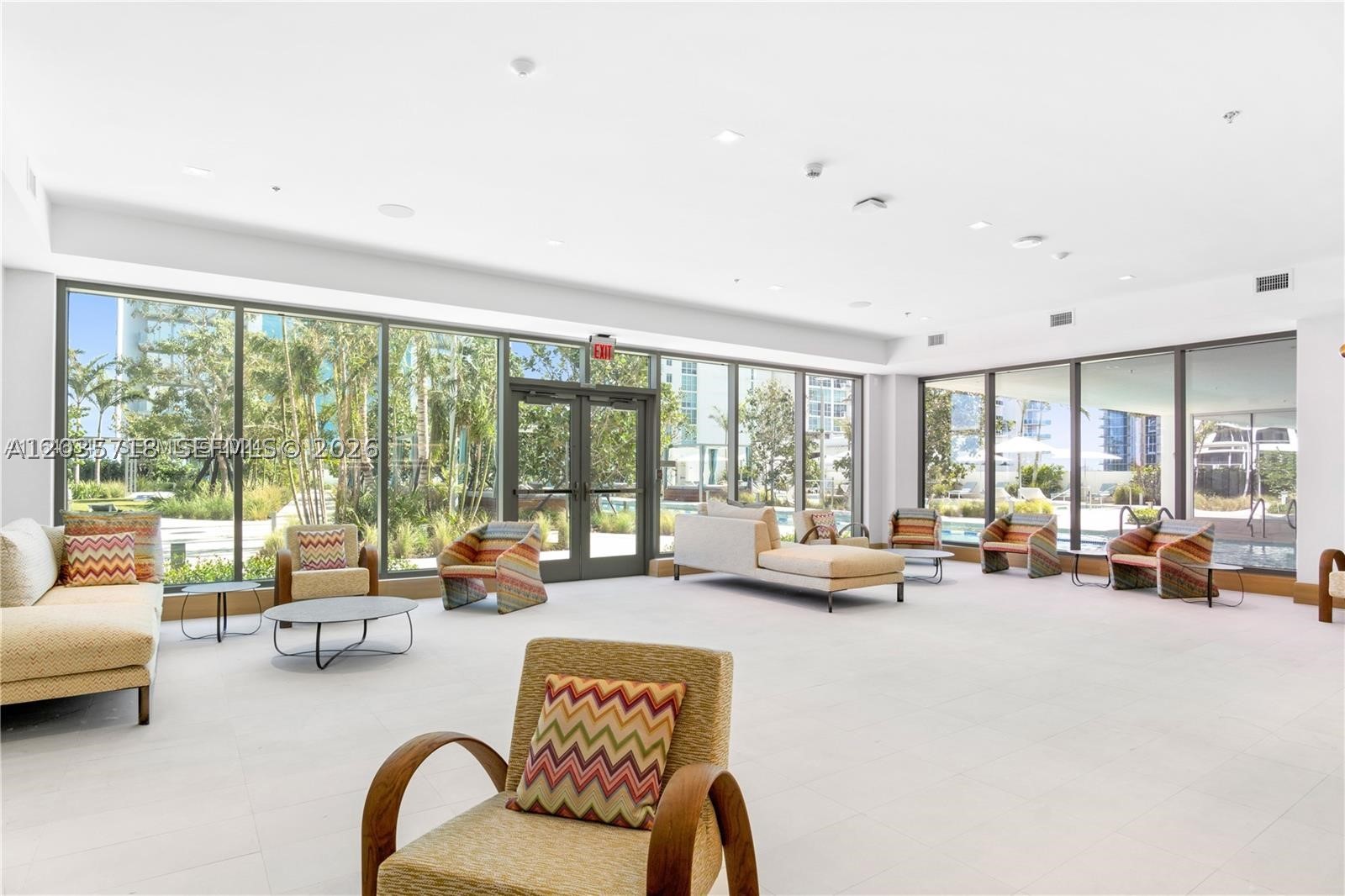 ESCOTTONIA PARK - Residential Lease