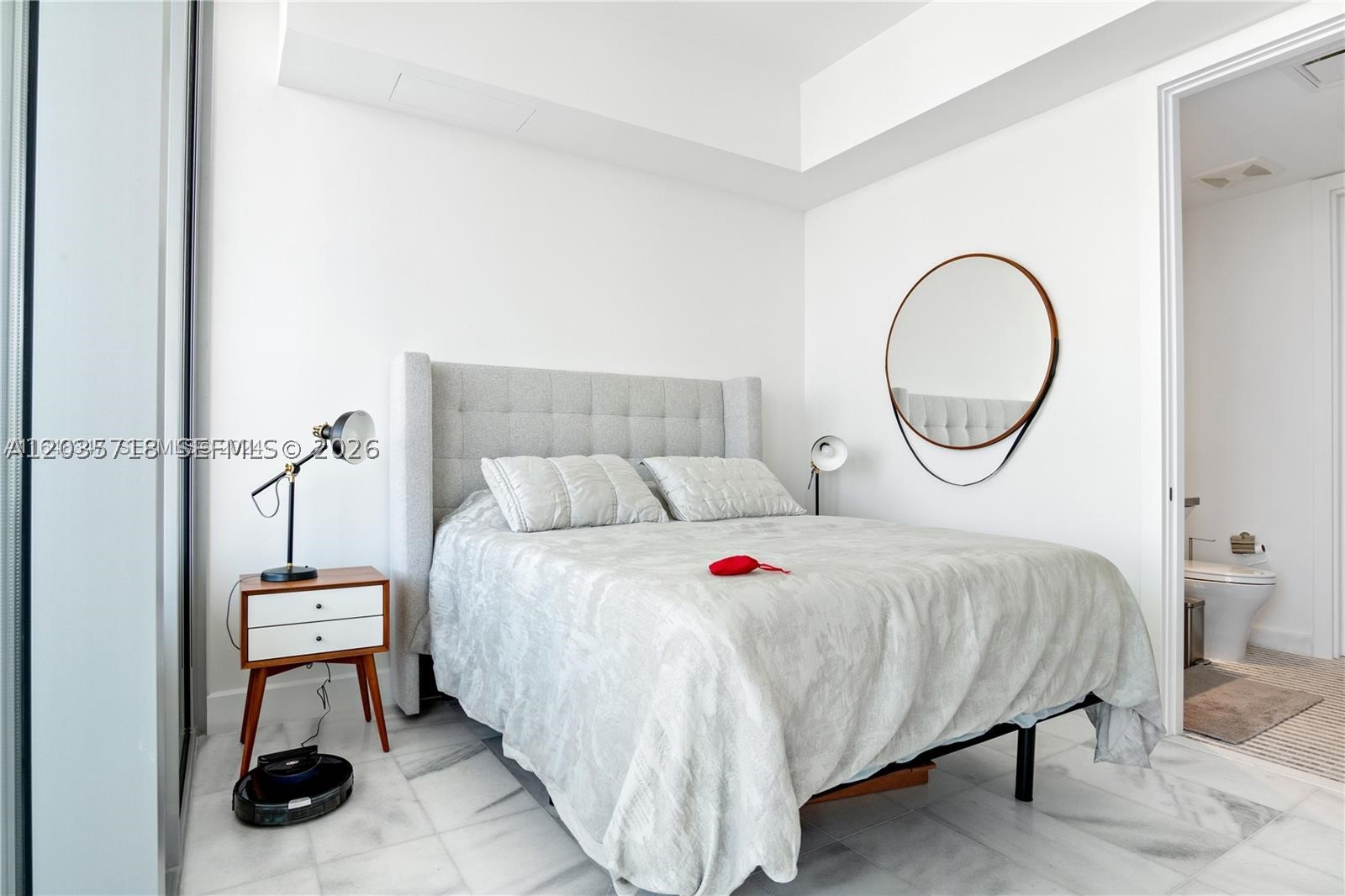 ESCOTTONIA PARK - Residential Lease