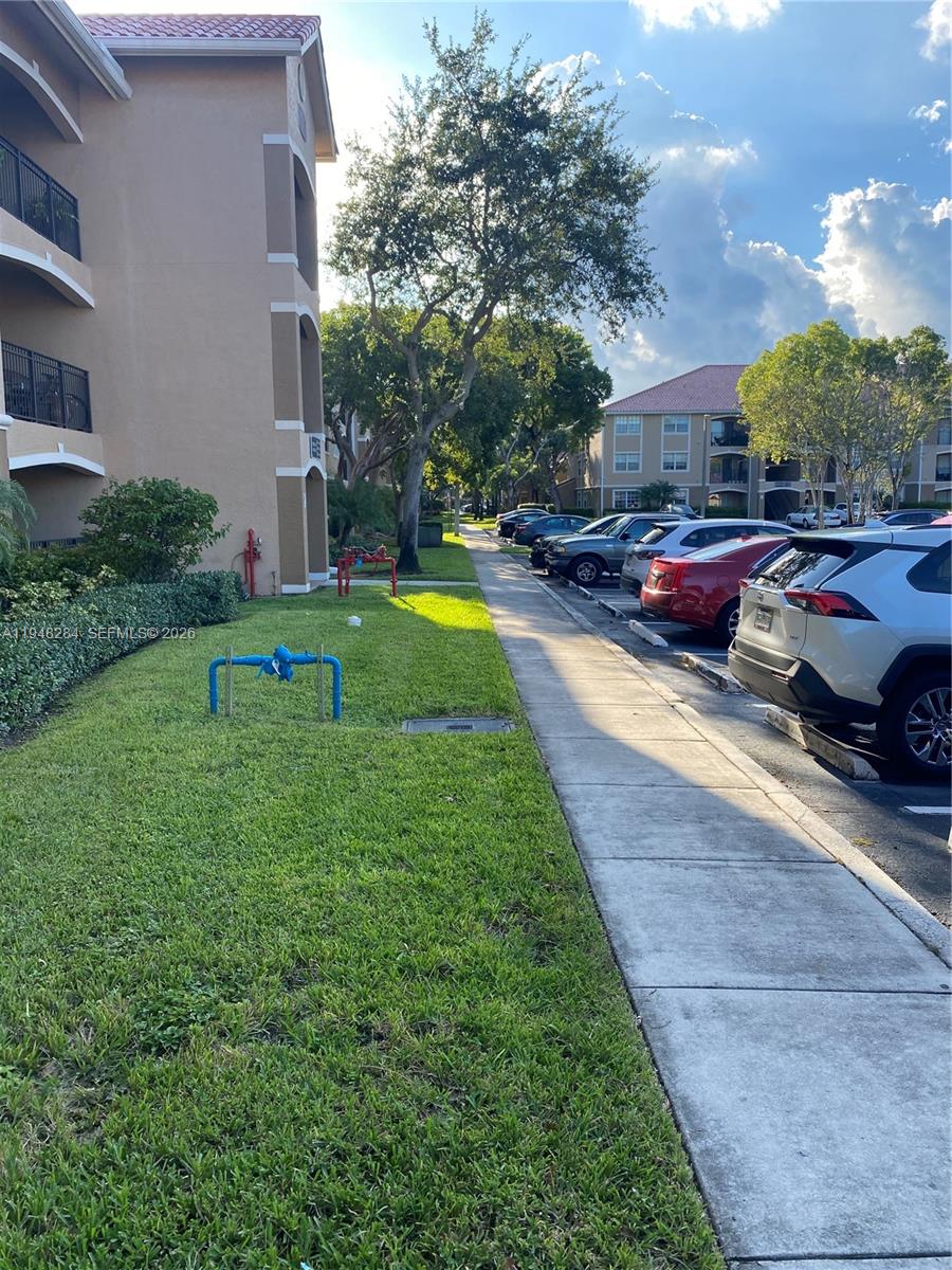 MARQUESA CONDO - Residential