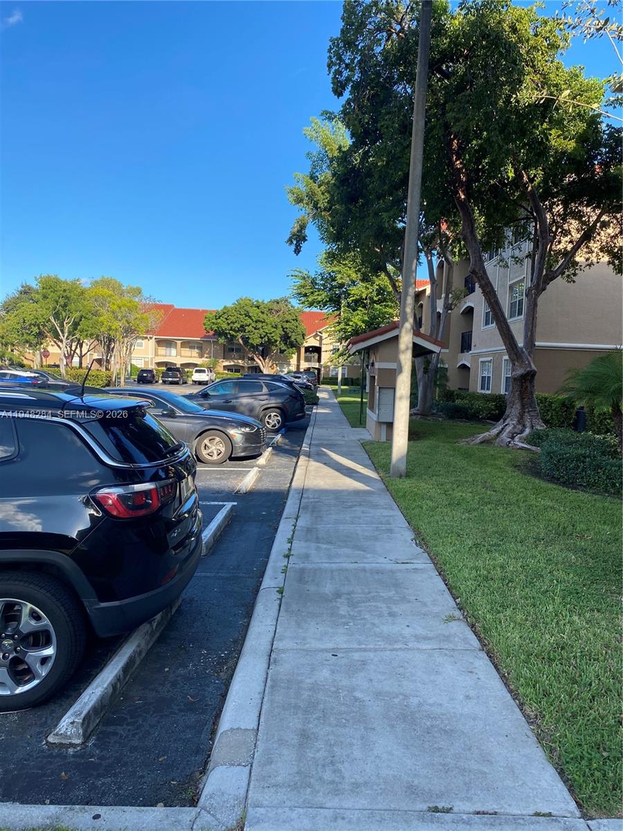 MARQUESA CONDO - Residential