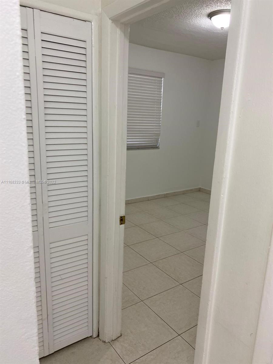 HIALEAH 9TH ADDN - Residential Lease