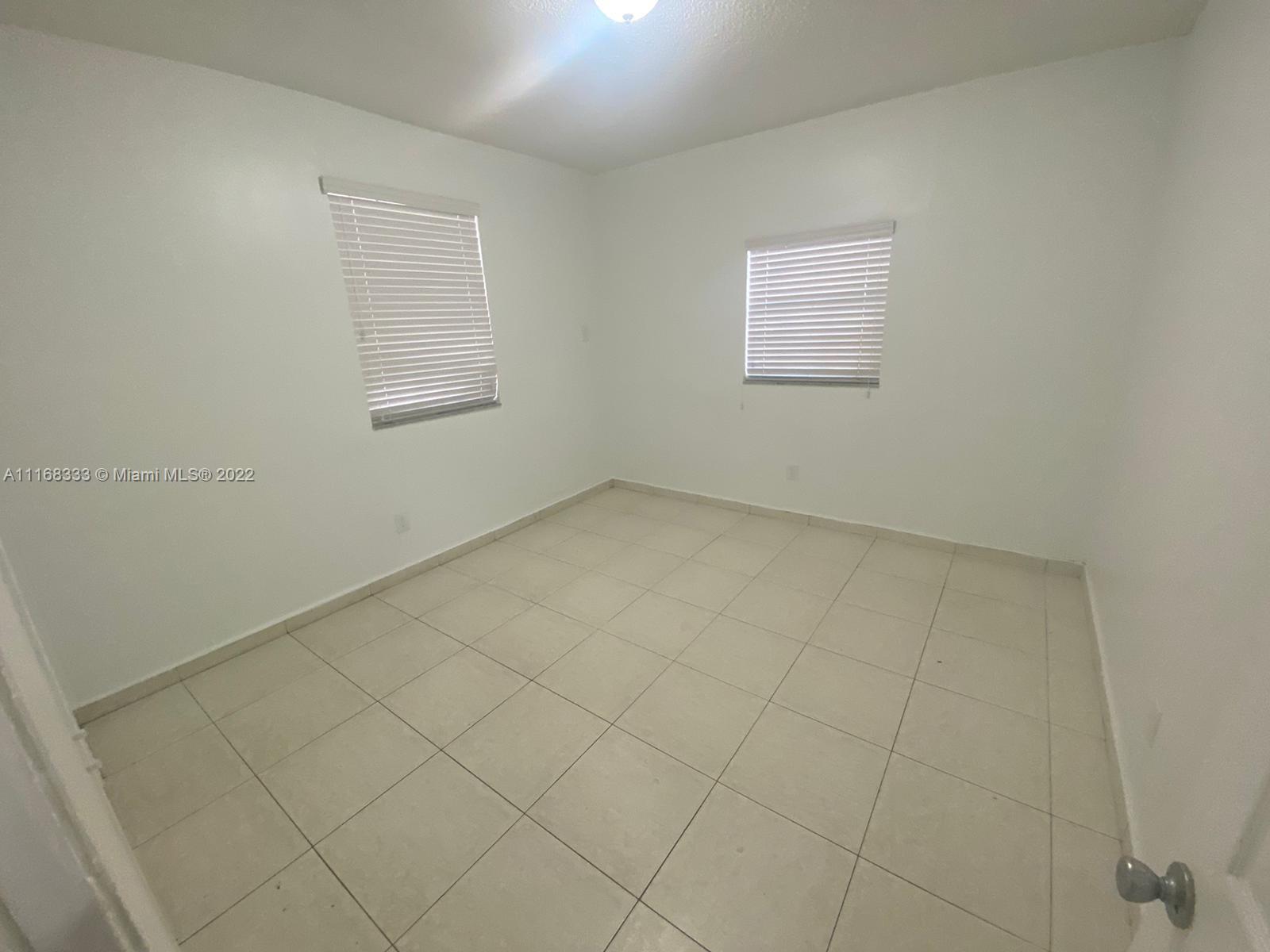 HIALEAH 9TH ADDN - Residential Lease