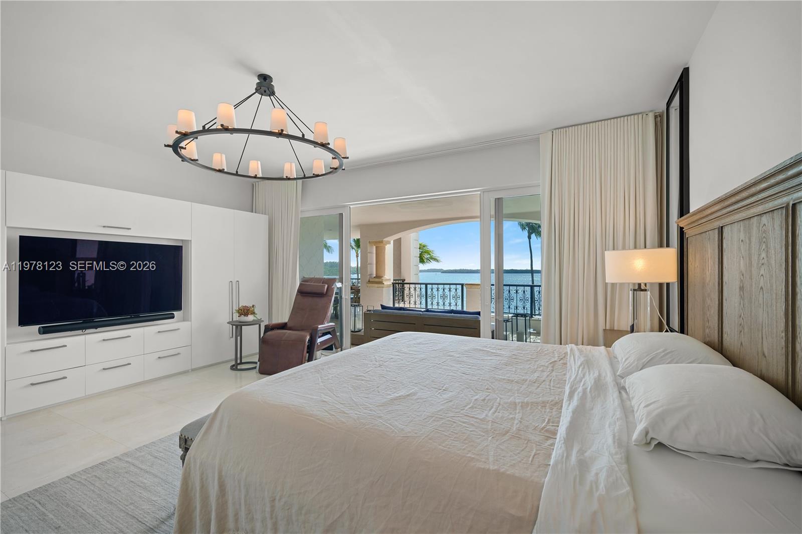 BAYVIEW FISHER ISL CONDO - Residential