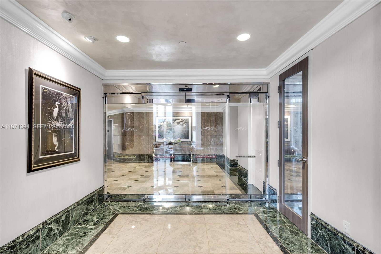 3000 ISL BLVD WILLIAMS IS - Residential