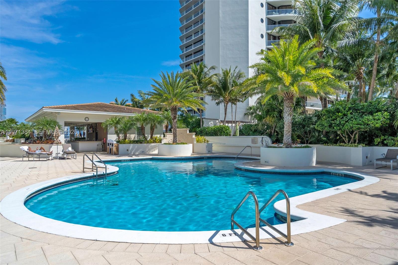 3000 ISL BLVD WILLIAMS IS - Residential