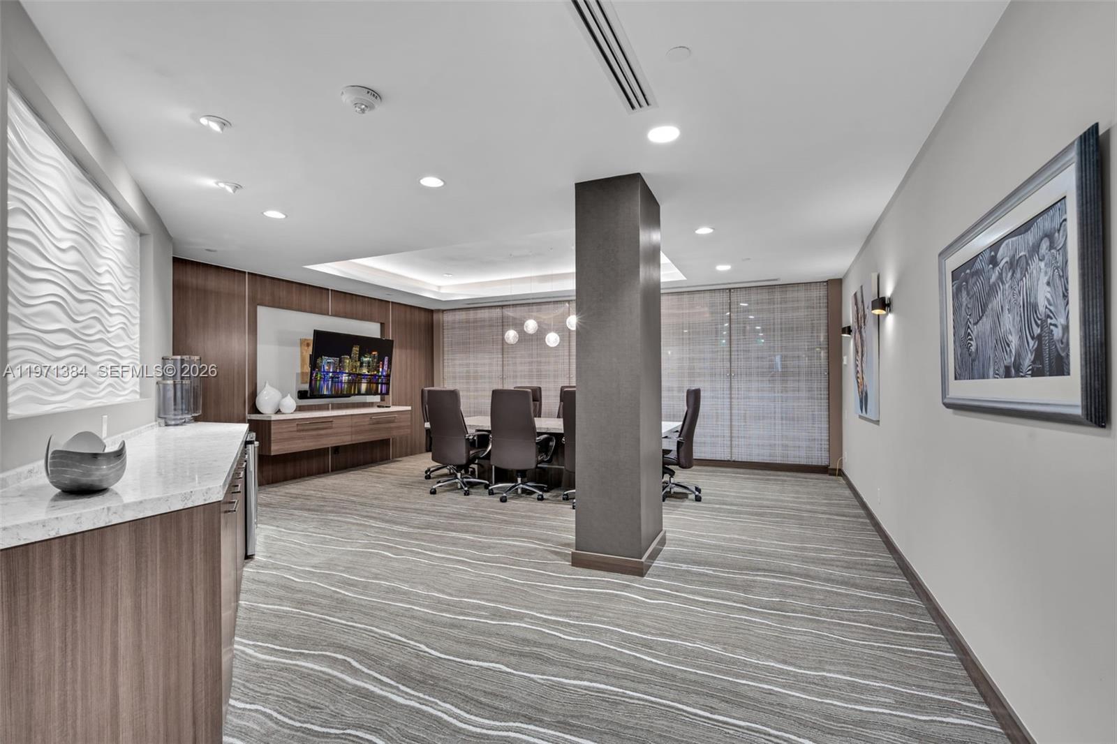 3000 ISL BLVD WILLIAMS IS - Residential