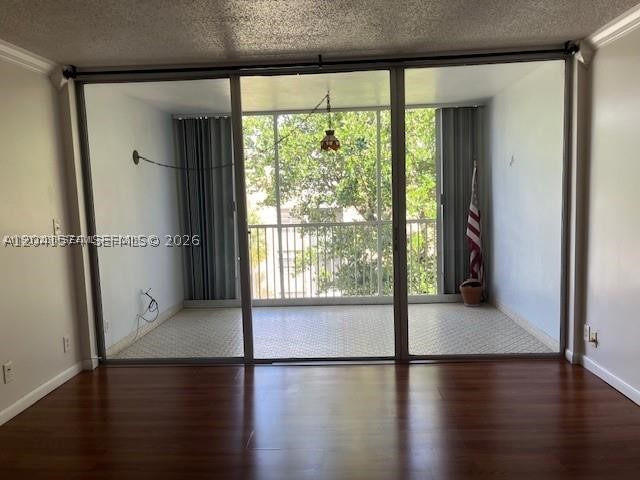 LAKE PARK CONDO NO 1 - BL - Residential