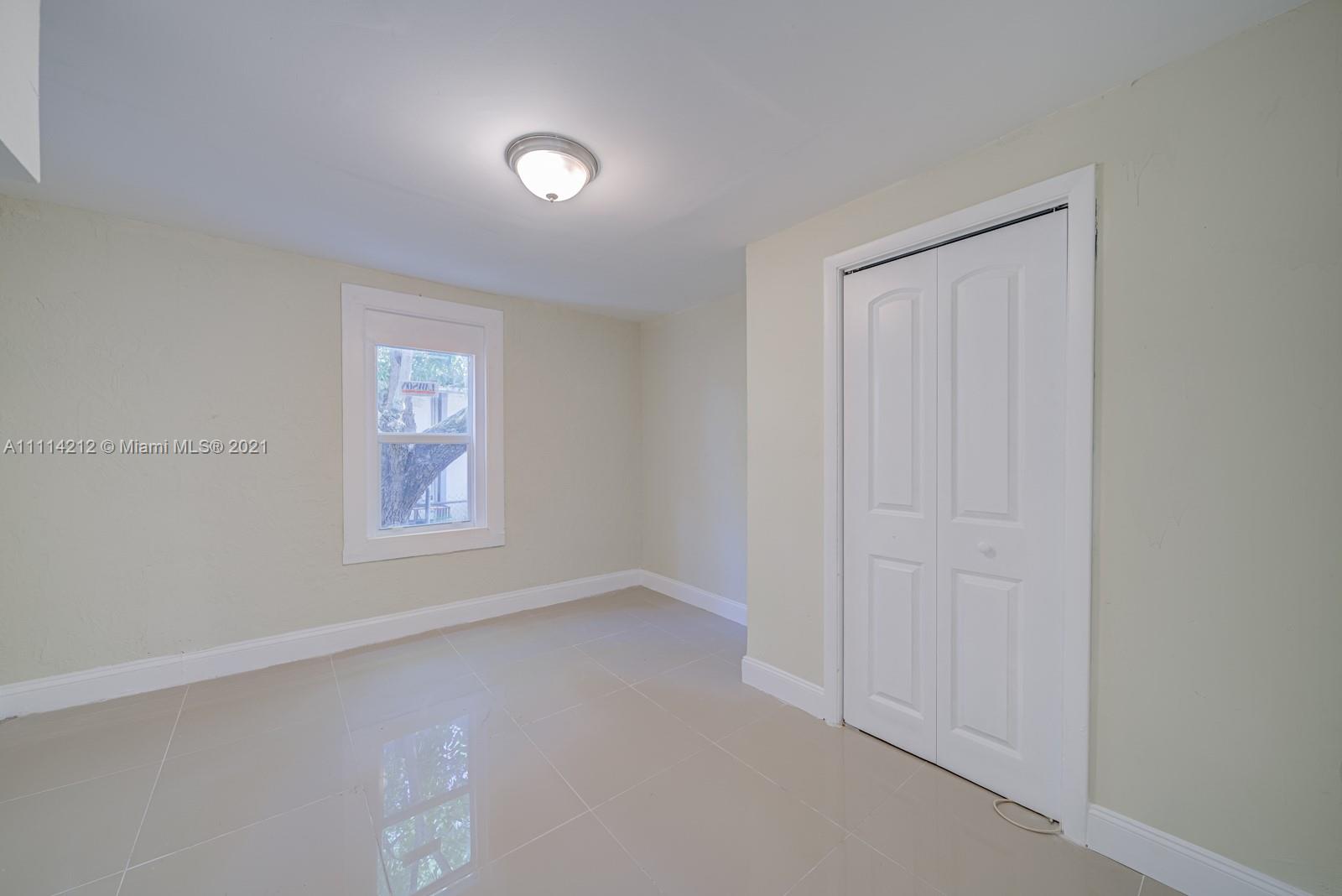 PINE HIGHLANDS - Residential Lease
