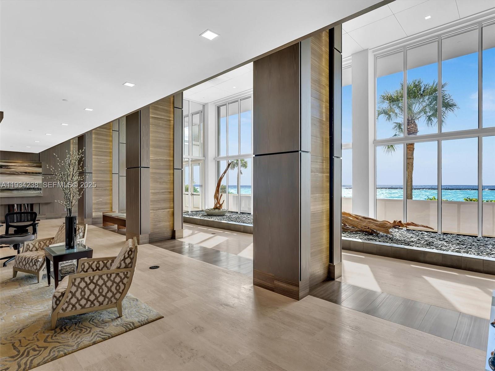 POINT OF AMERICAS II - Residential