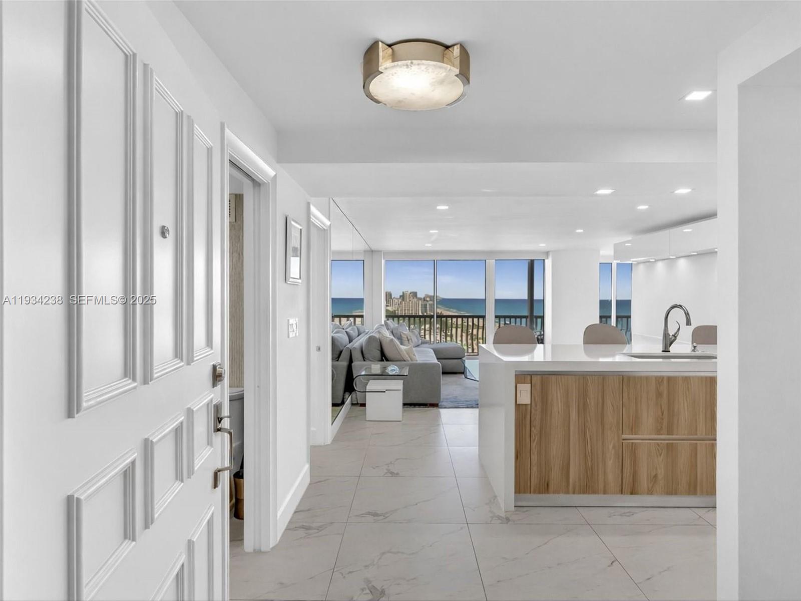 POINT OF AMERICAS II - Residential