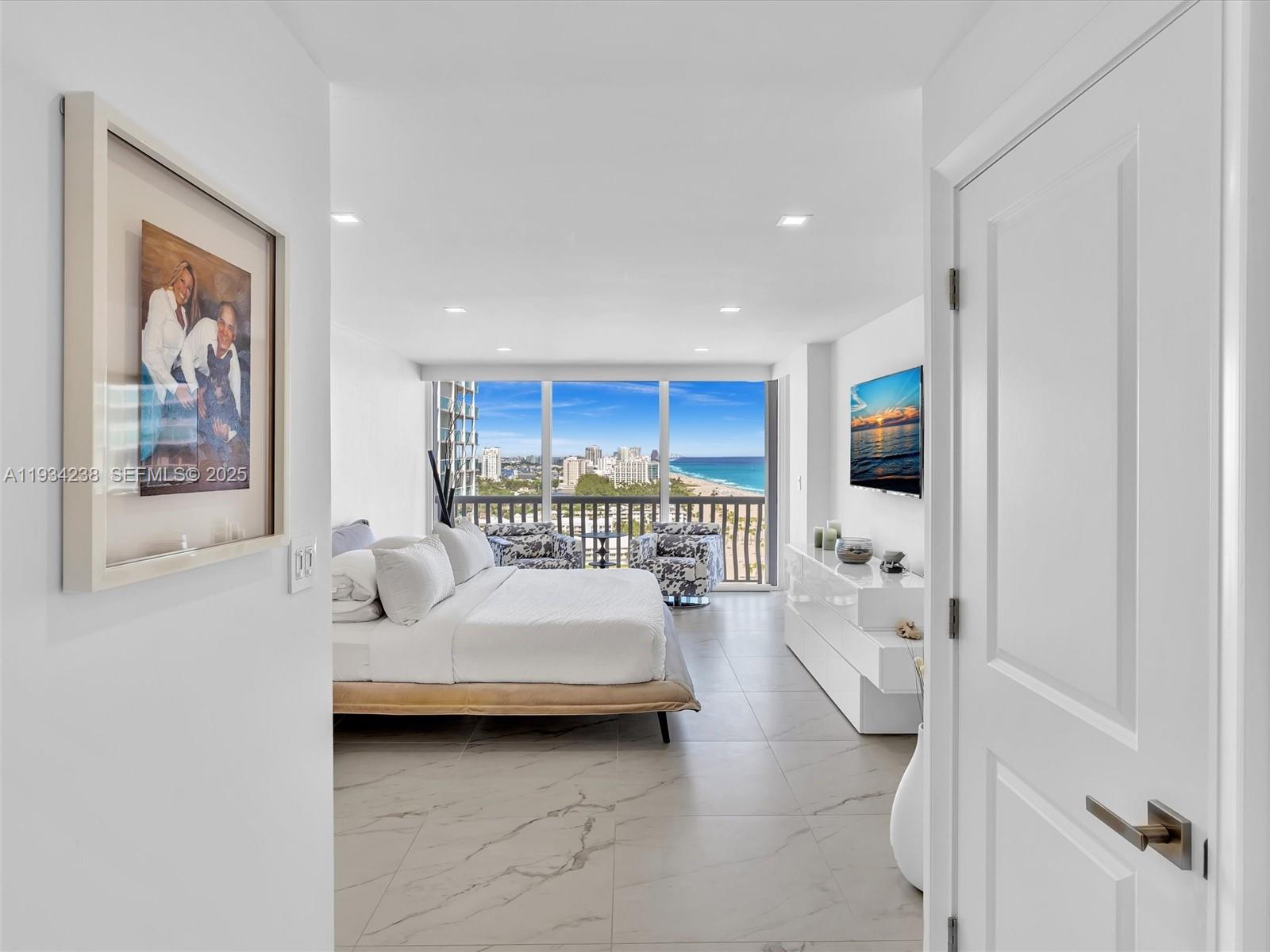POINT OF AMERICAS II - Residential