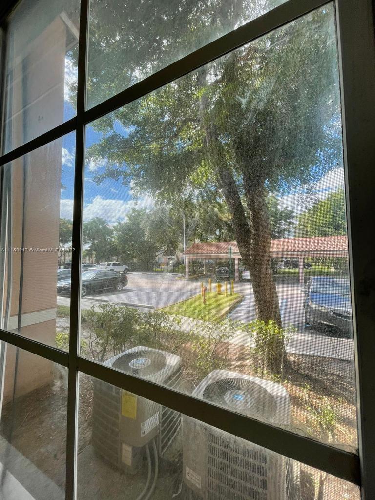 ST ANDREWS CONDO - Residential Lease