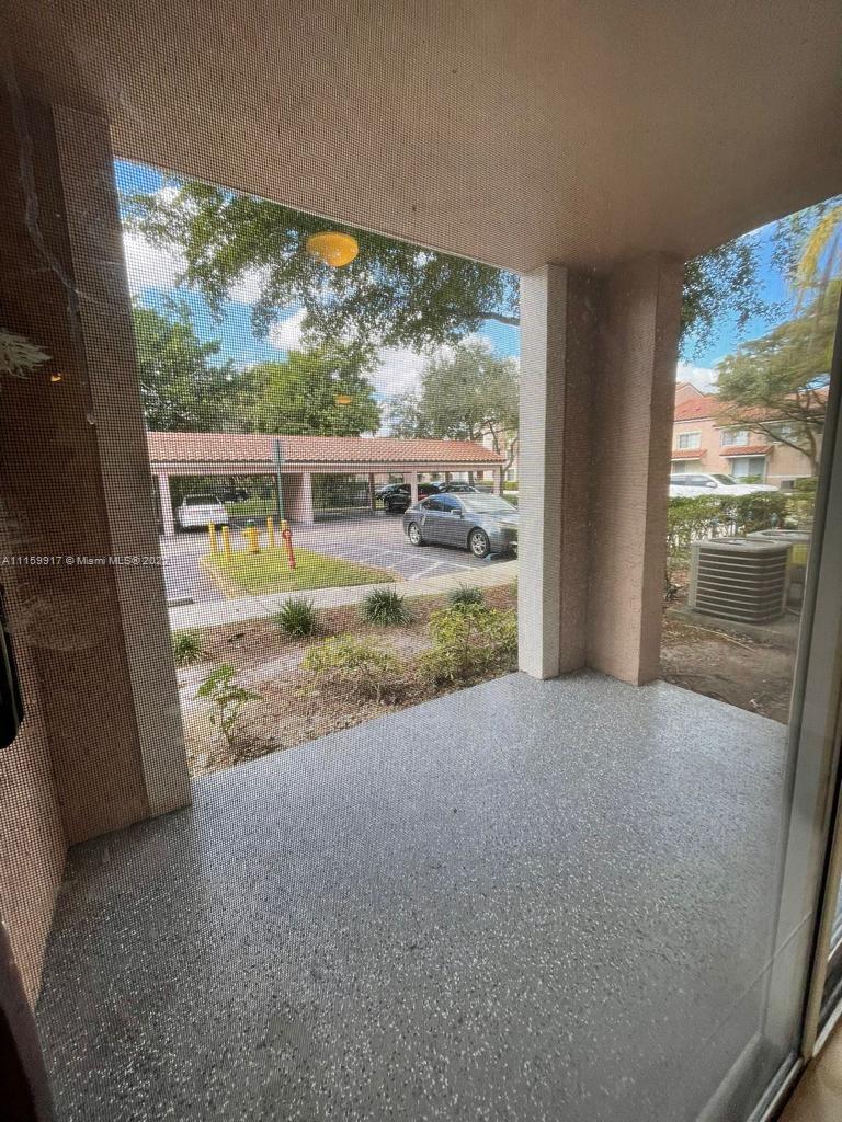 ST ANDREWS CONDO - Residential Lease