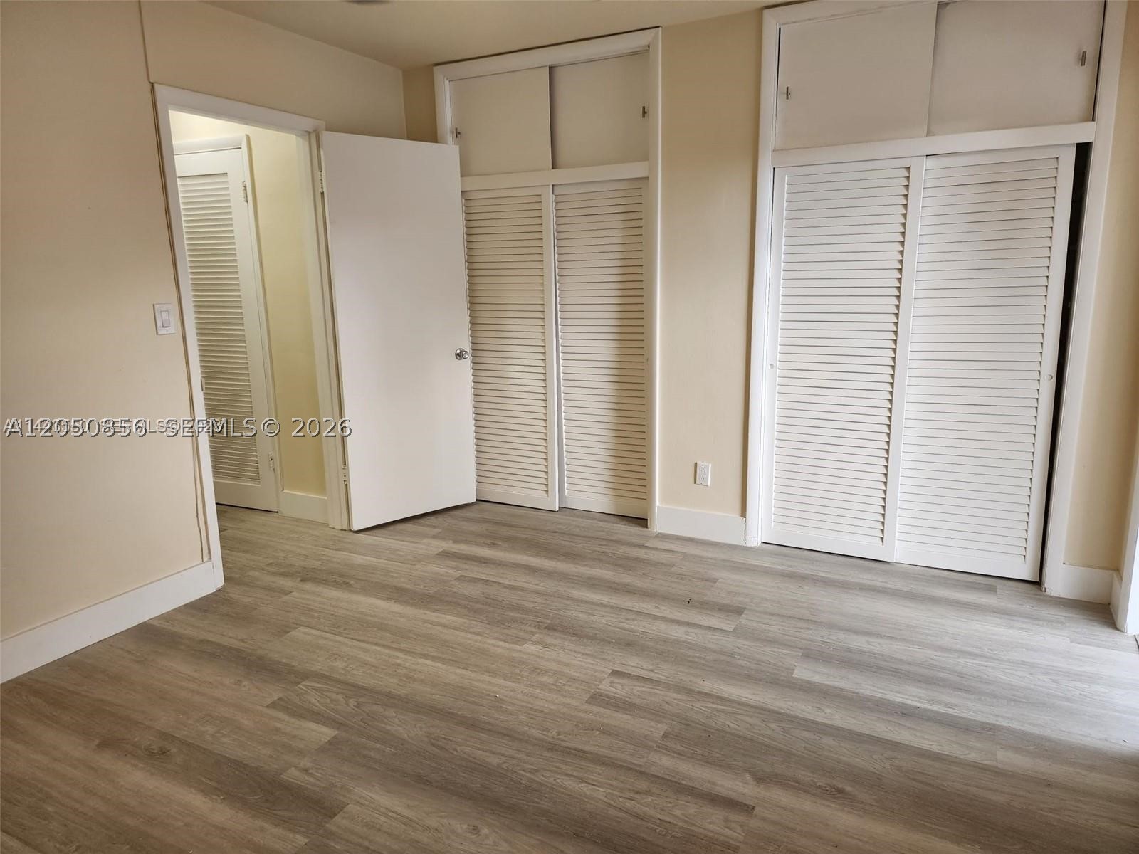 TOWN COLONY CONDO - Residential Lease