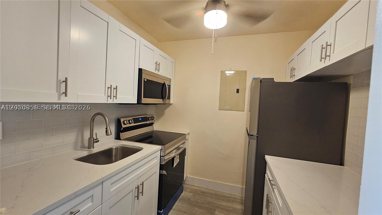 TOWN COLONY CONDO - Residential Lease