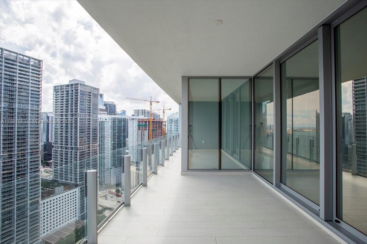ASTON MARTIN RESIDENCES - Residential Lease