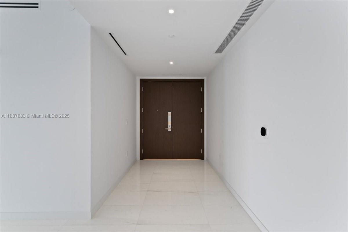 ASTON MARTIN RESIDENCES - Residential Lease