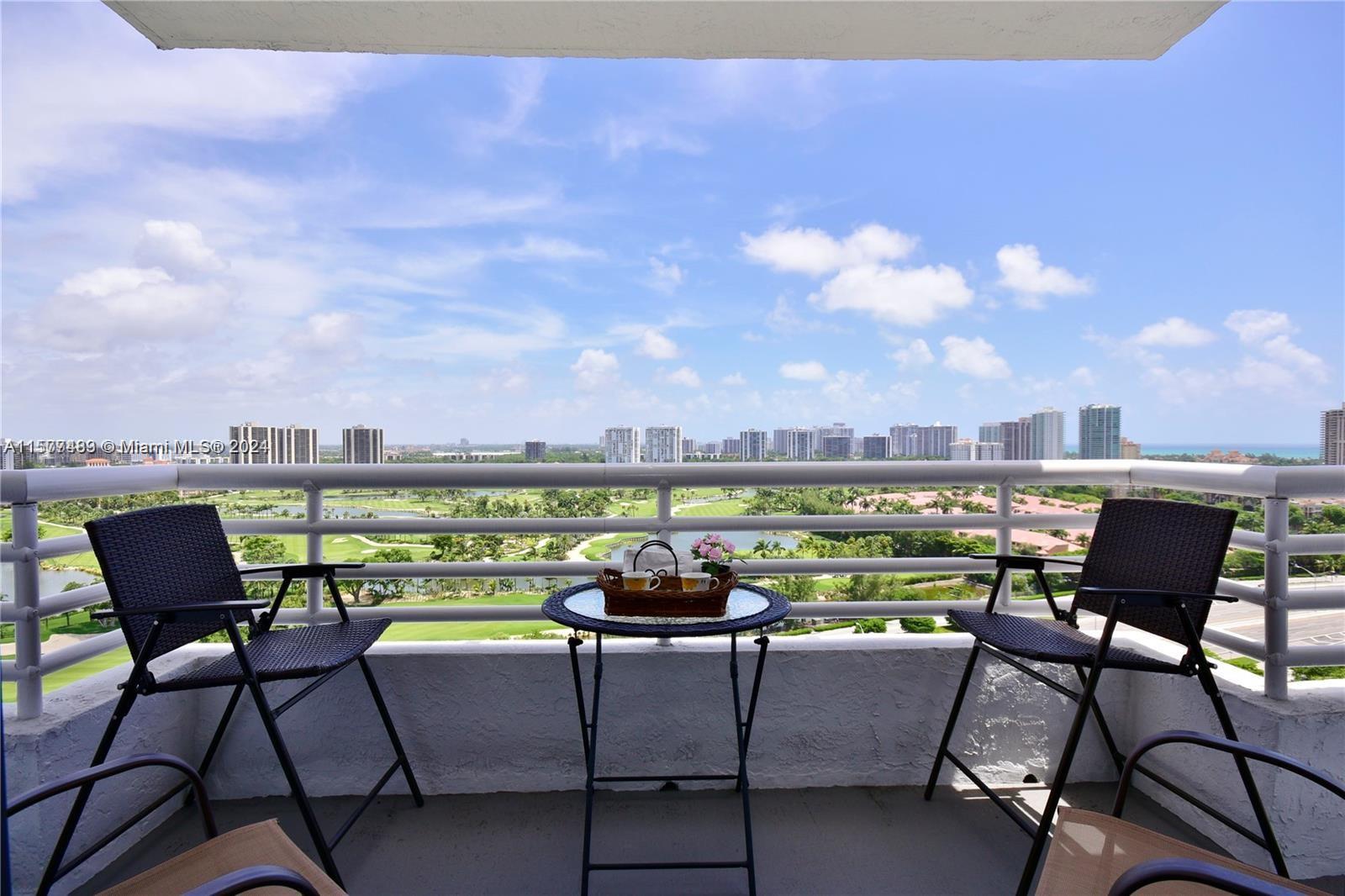 PARC CENTRAL AVENTURA EAS - Residential Lease
