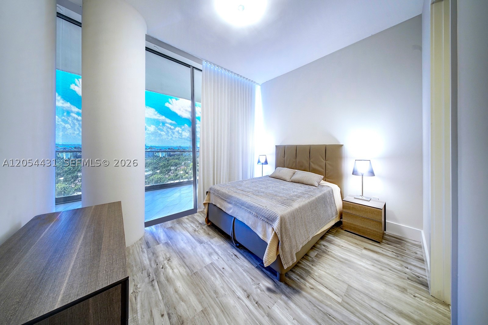 OCEANA BAL HARBOUR CONDO - Residential Lease