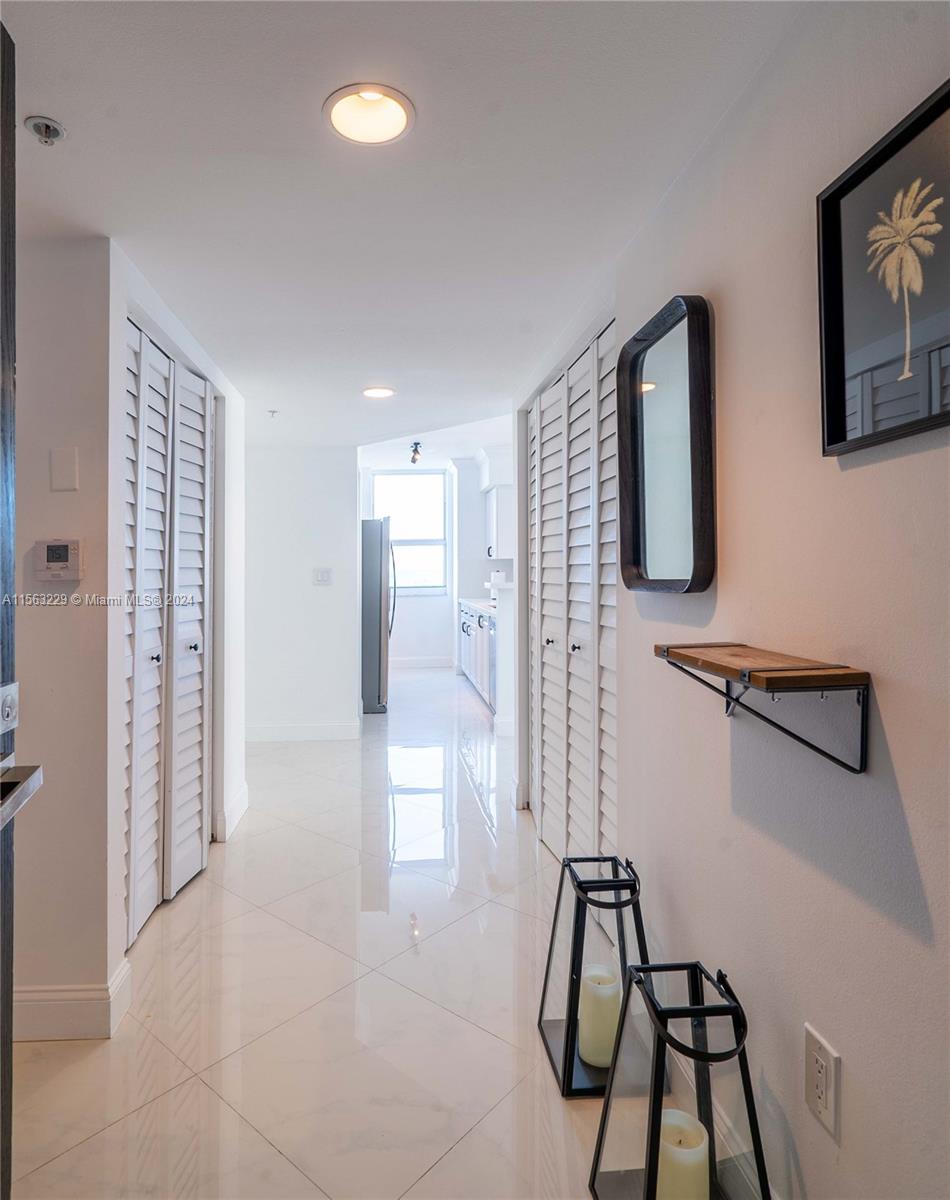 YACHT CLUB AT PORTOFINO C - Residential