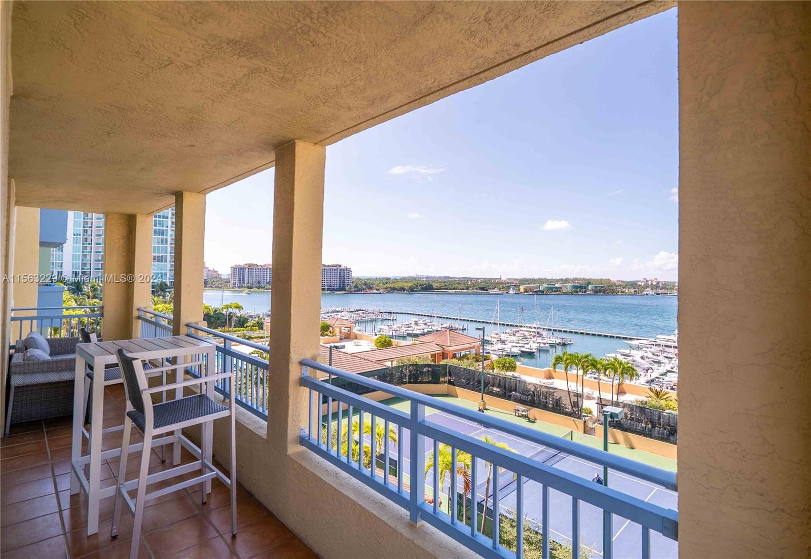 YACHT CLUB AT PORTOFINO C - Residential