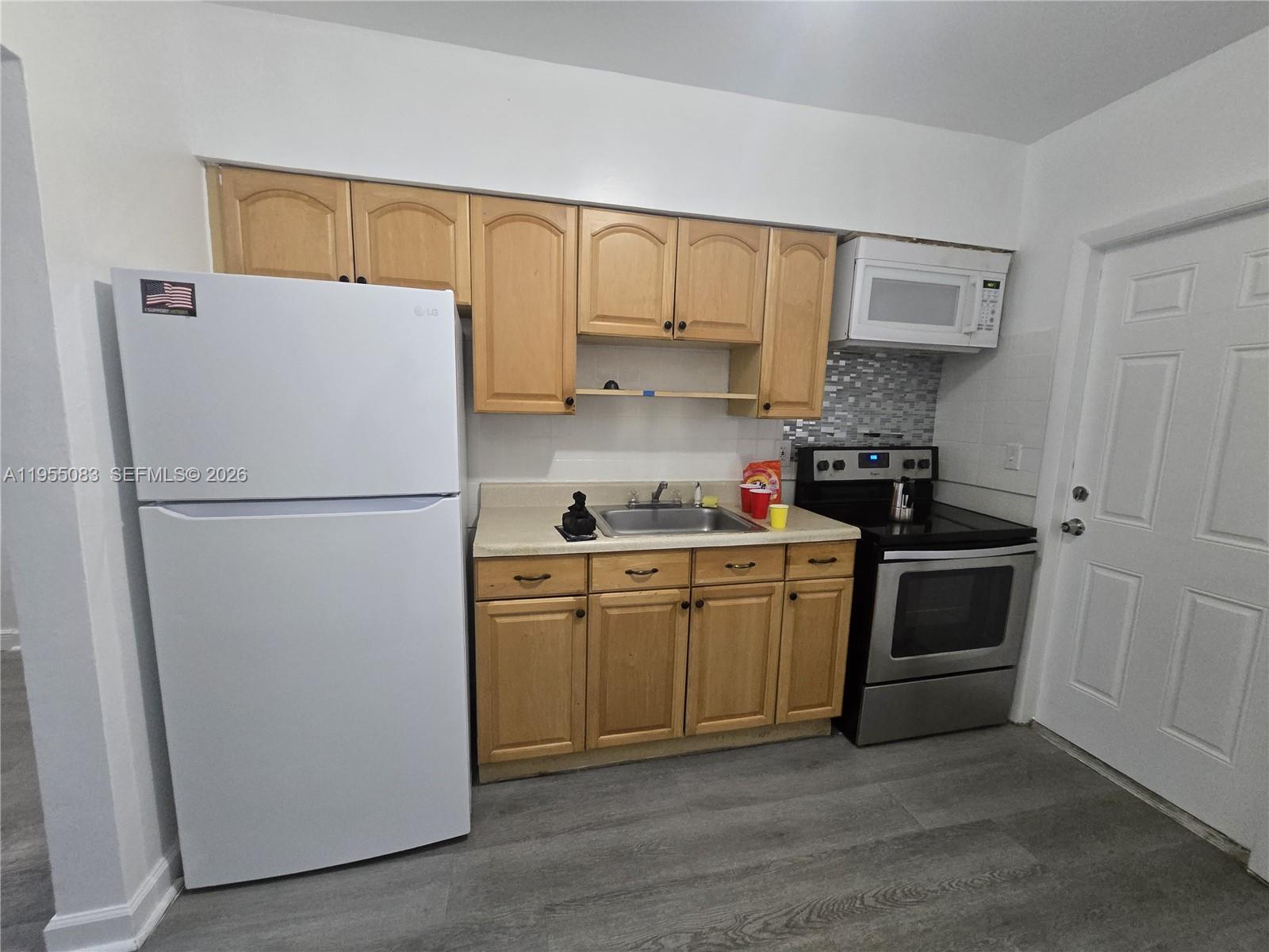 AMD PL OF BROWNS SUB - Residential Income