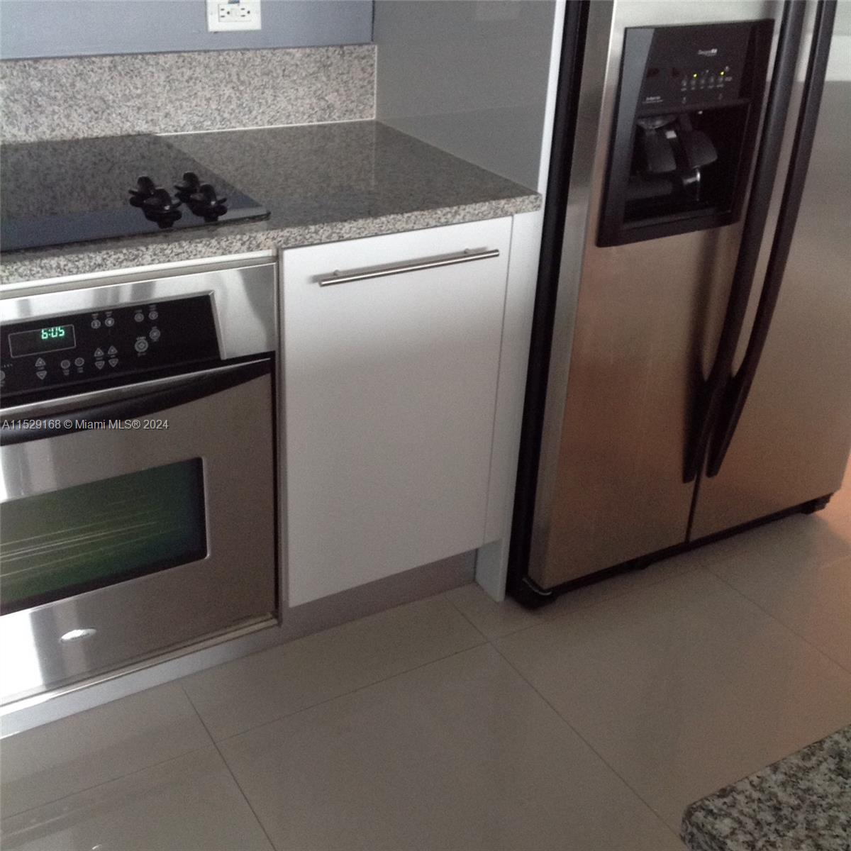 MARINABLUE CONDO - Residential Lease