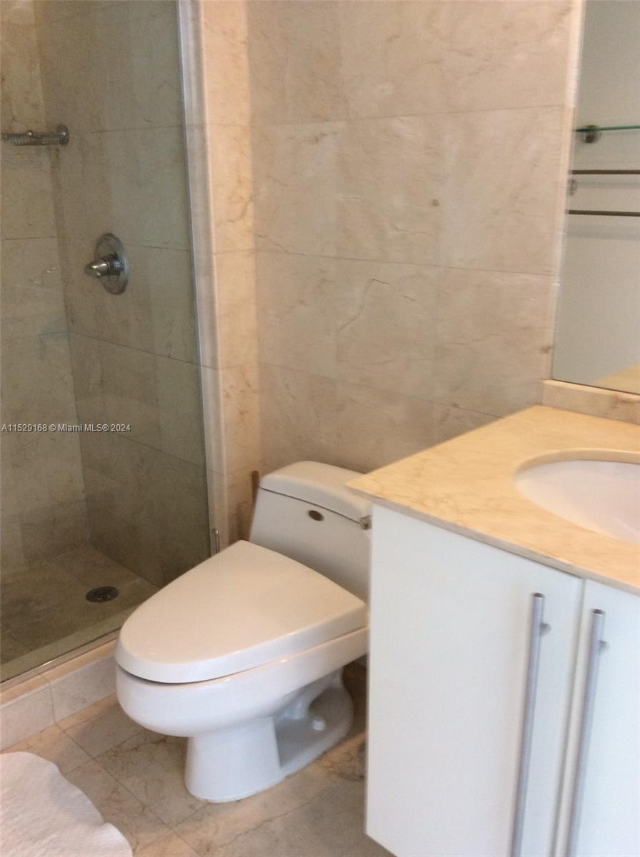 MARINABLUE CONDO - Residential Lease