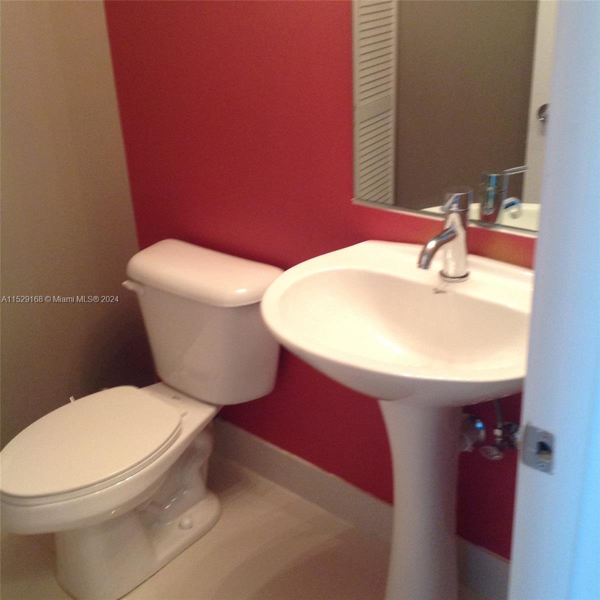 MARINABLUE CONDO - Residential Lease