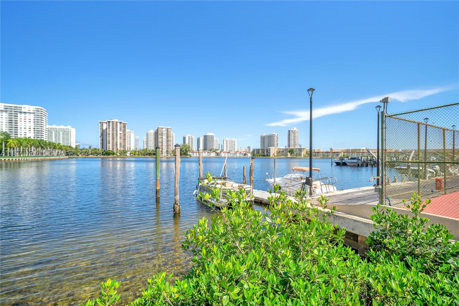 COMMODORE PLAZA CONDO - Residential