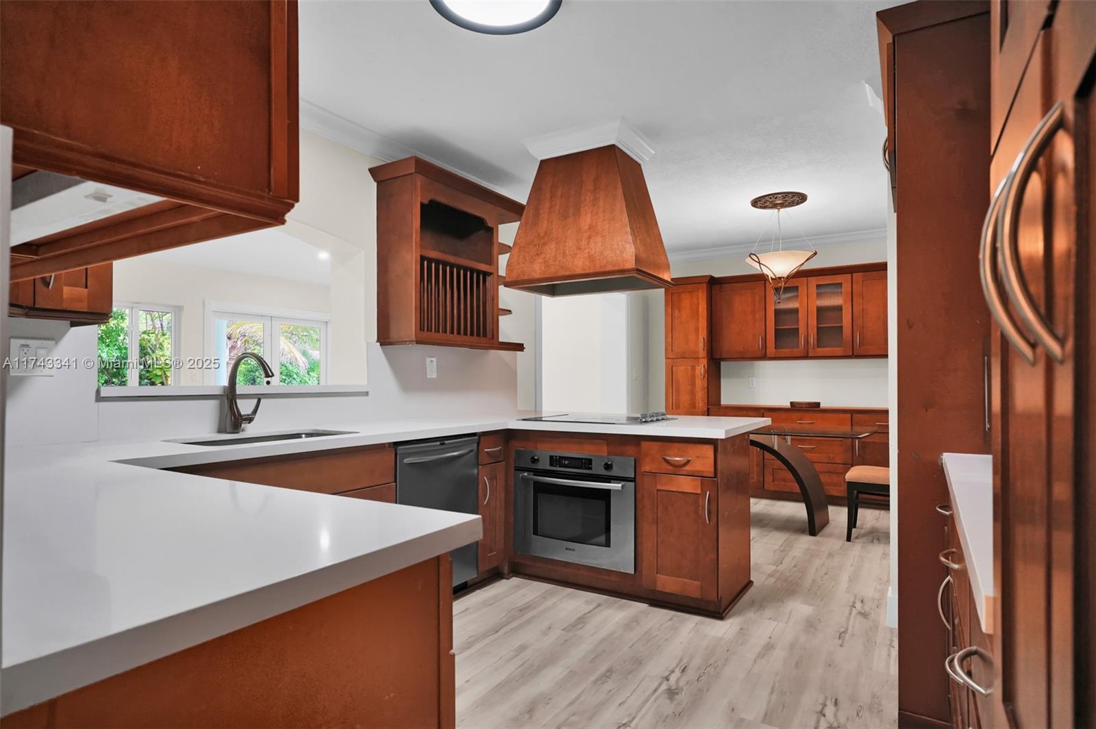 TANGLEWOOD GDNS - Residential Lease