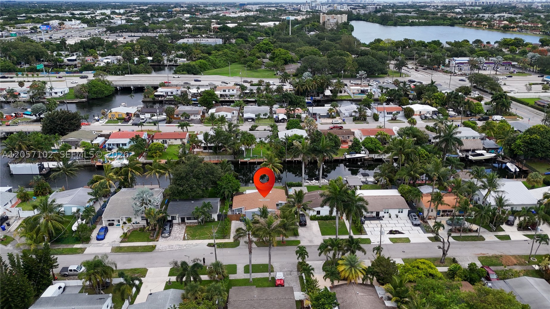 LOOK HOMESITES - Residential
