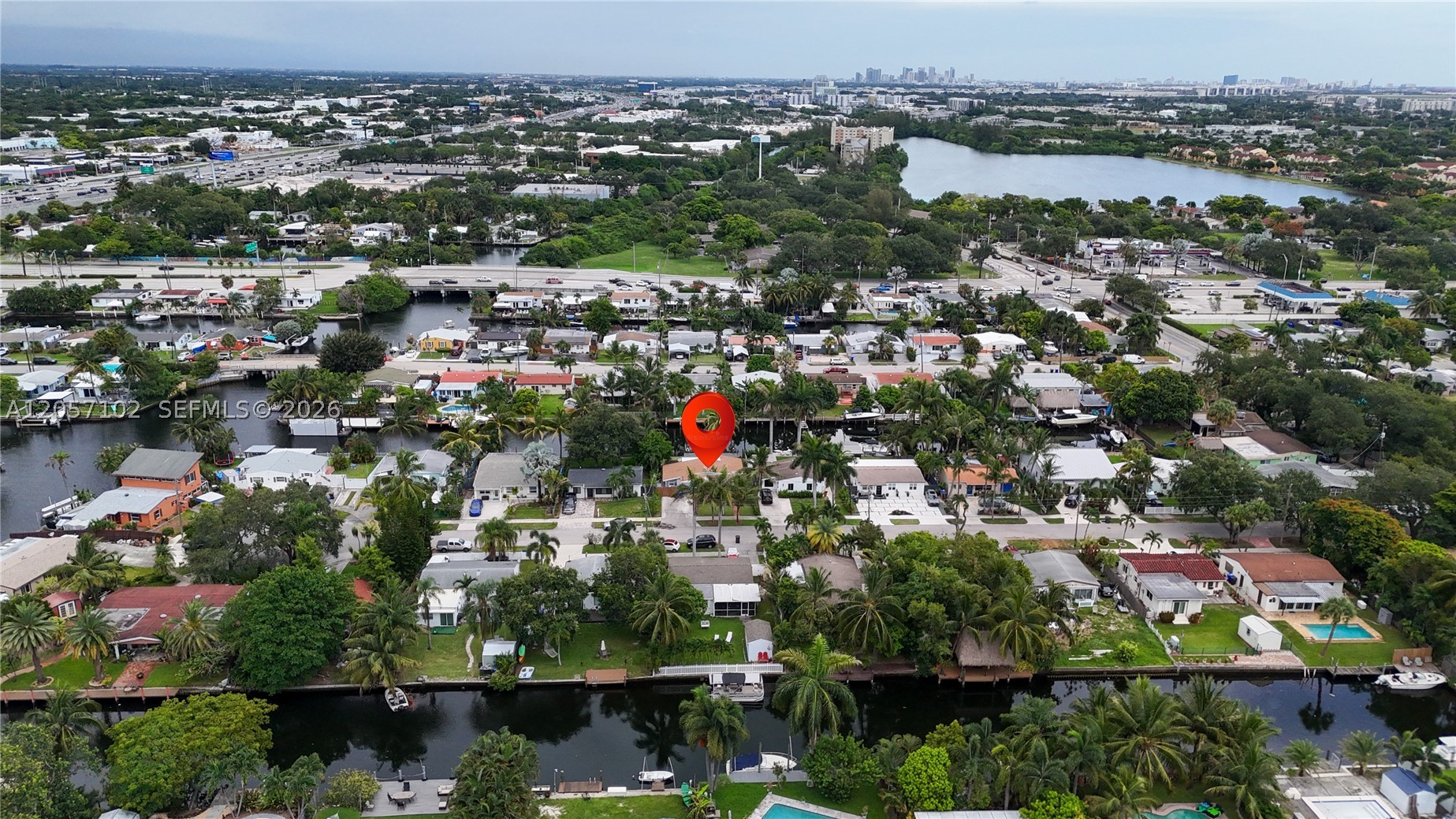 LOOK HOMESITES - Residential
